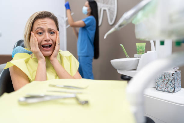 Best Dentist for Tooth Abscess  in Bee Ridge, FL